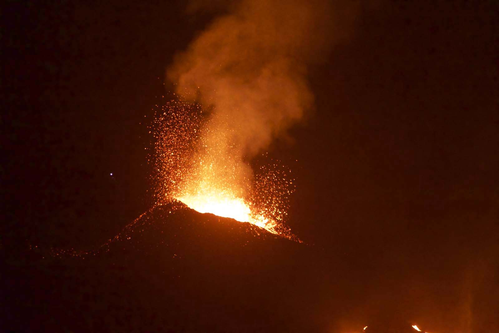 Le volcan hier soir...
