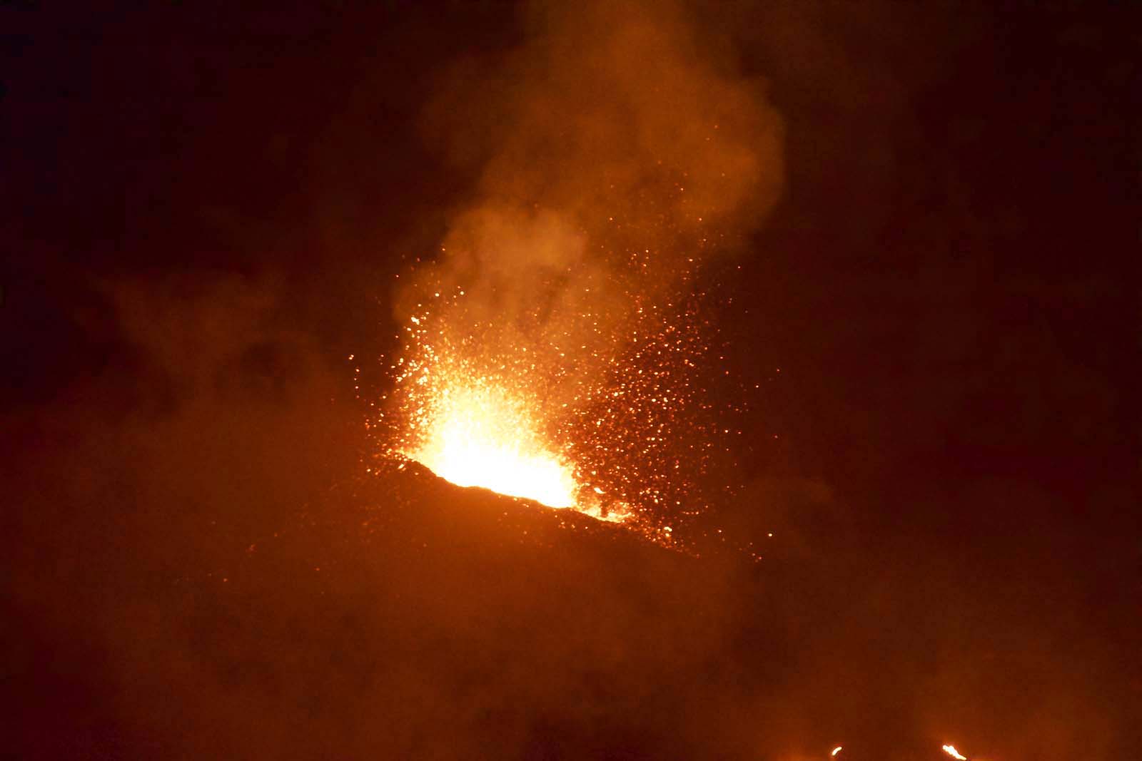 Le volcan hier soir...