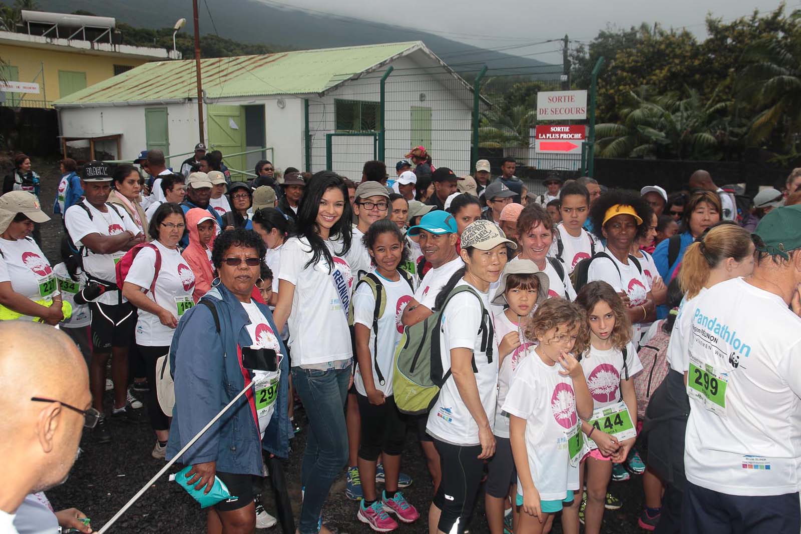 Pandathlon à Saint-Philippe<br>2 000 marcheurs pour La Réunion et pour la planète!<br />