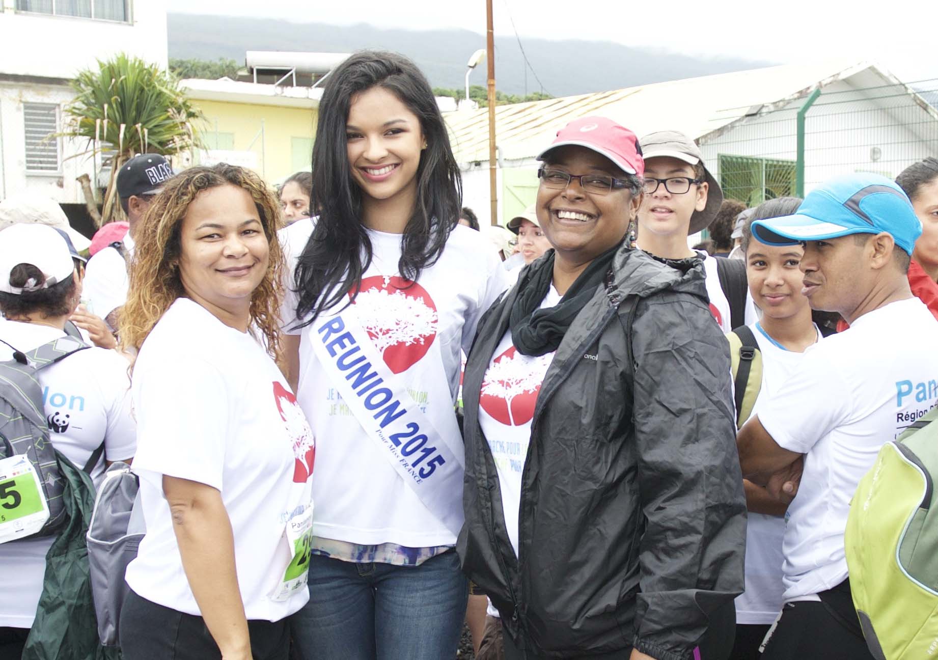 Pandathlon à Saint-Philippe<br>2 000 marcheurs pour La Réunion et pour la planète!<br />
