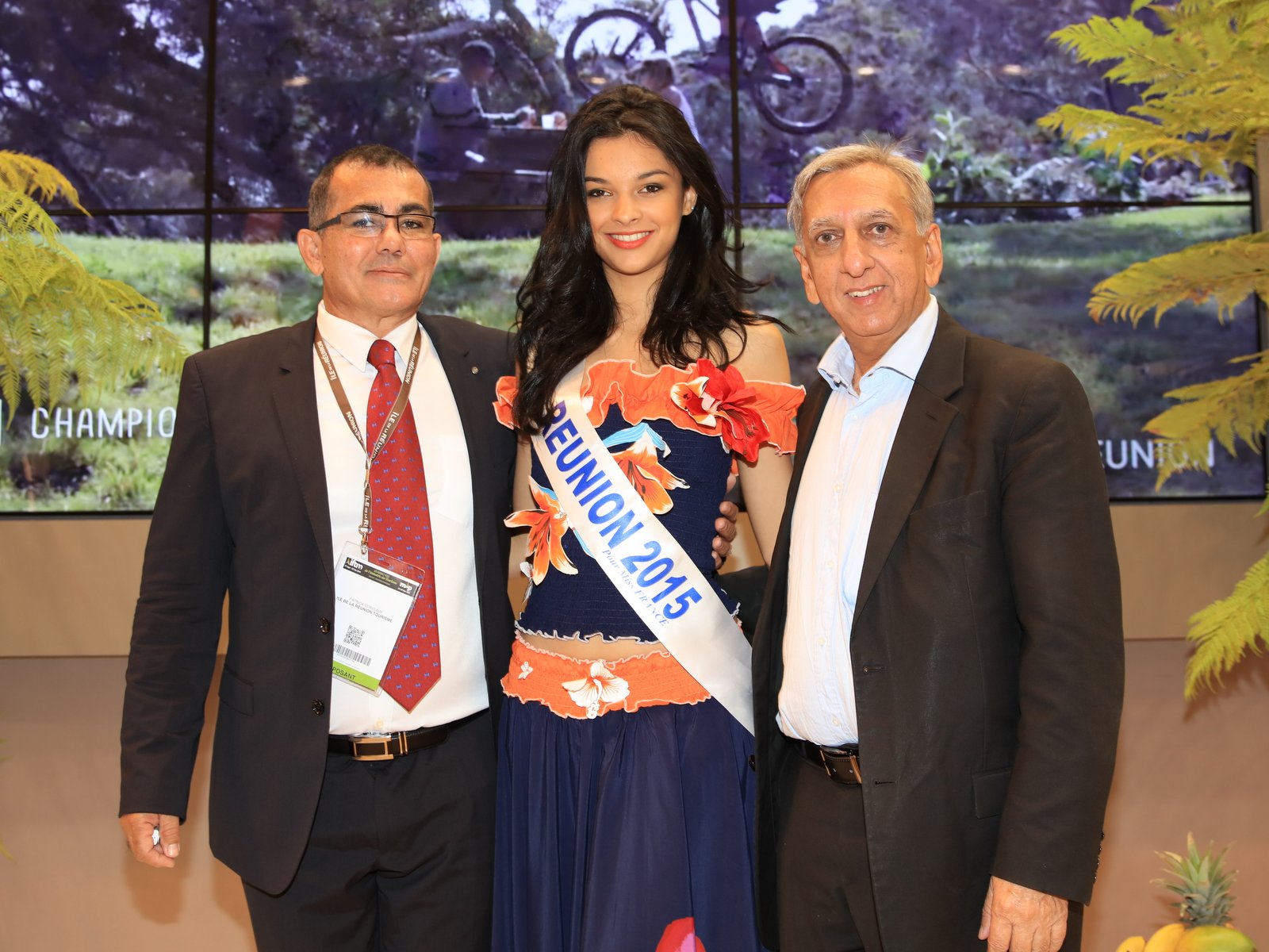 Patrick Serveaux, Azuima Issa, et Aziz Patel, délégué Miss France pour La Réunion