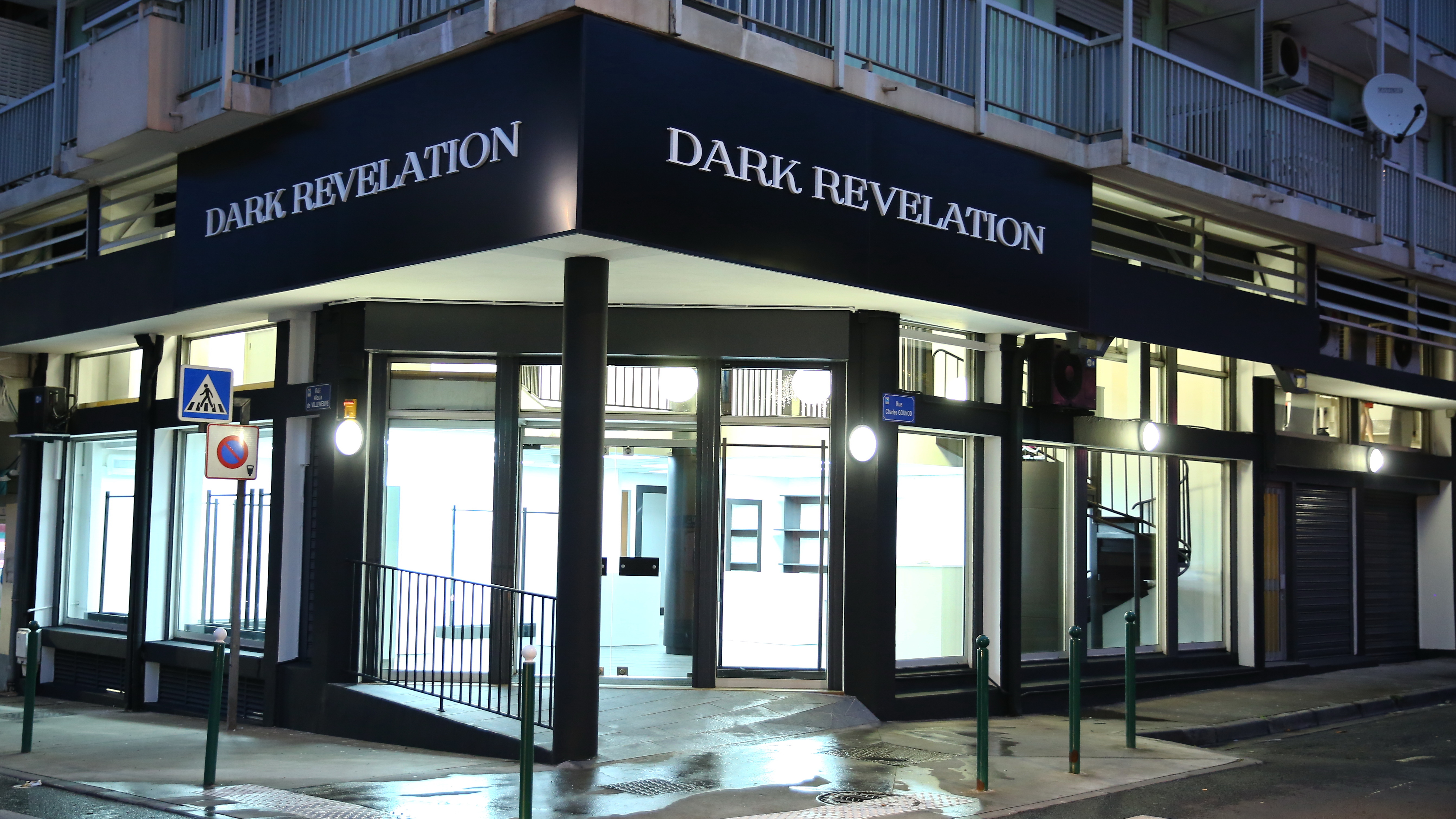 Une magnifique boutique dionysienne