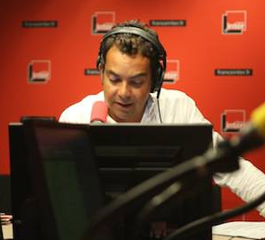 Patrick Cohen sur France Inter domine largement les autres radios lors des Matinales