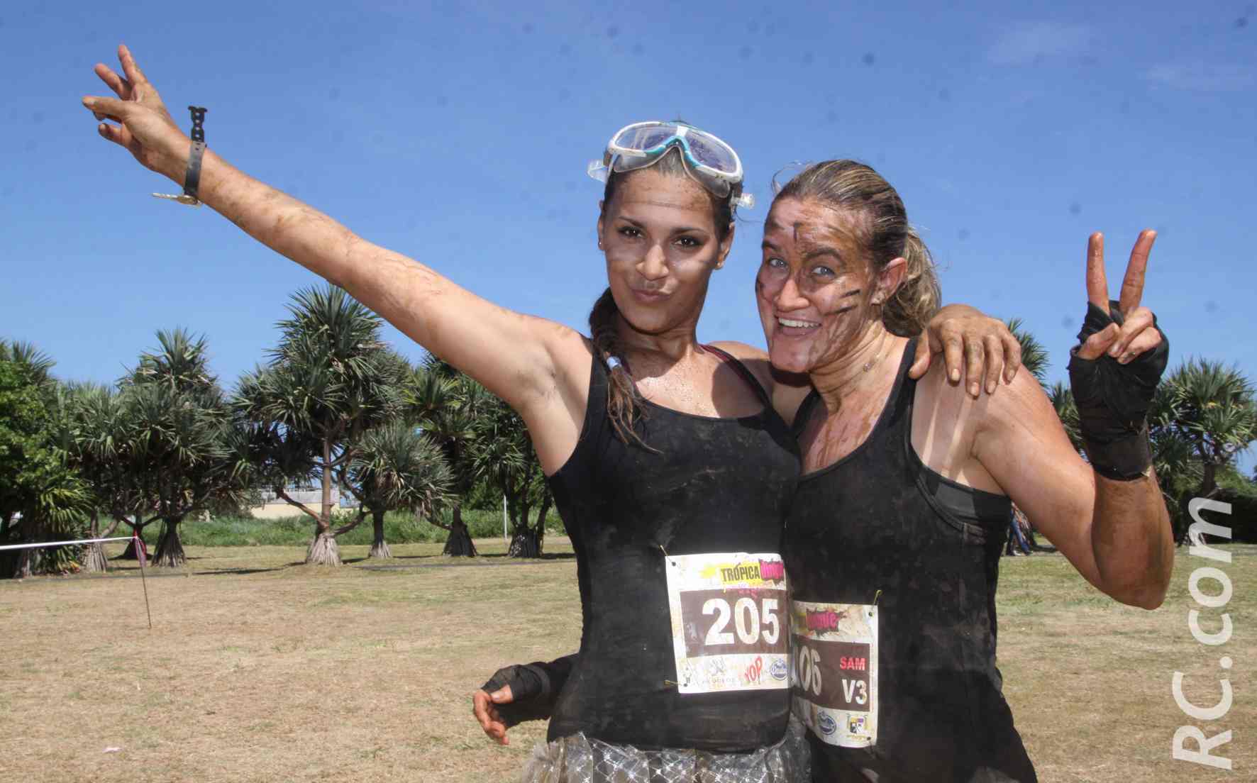 Il y en a une qui roule en 205