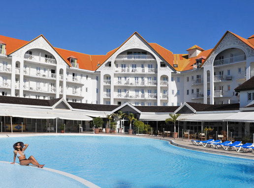 Mercure Créiolia by Exsel