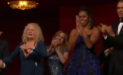 Standing ovation pour la diva américaine!