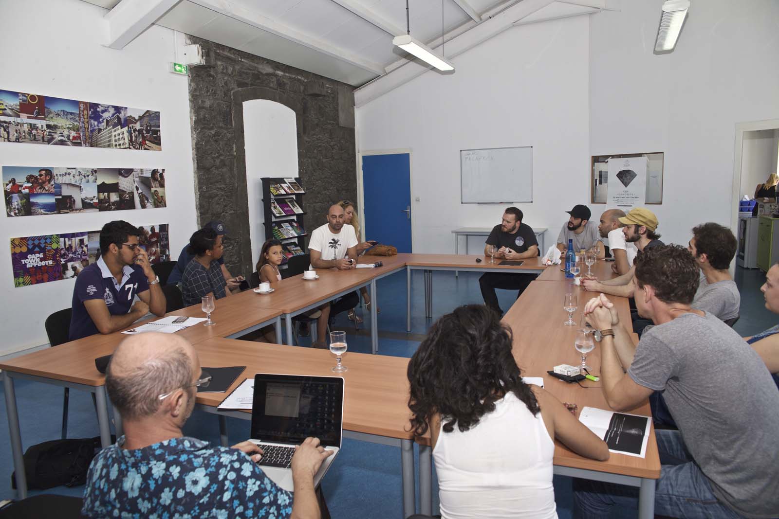 DJ sur scène avec  Frank Beker ,Nayah ET Vj Kriss