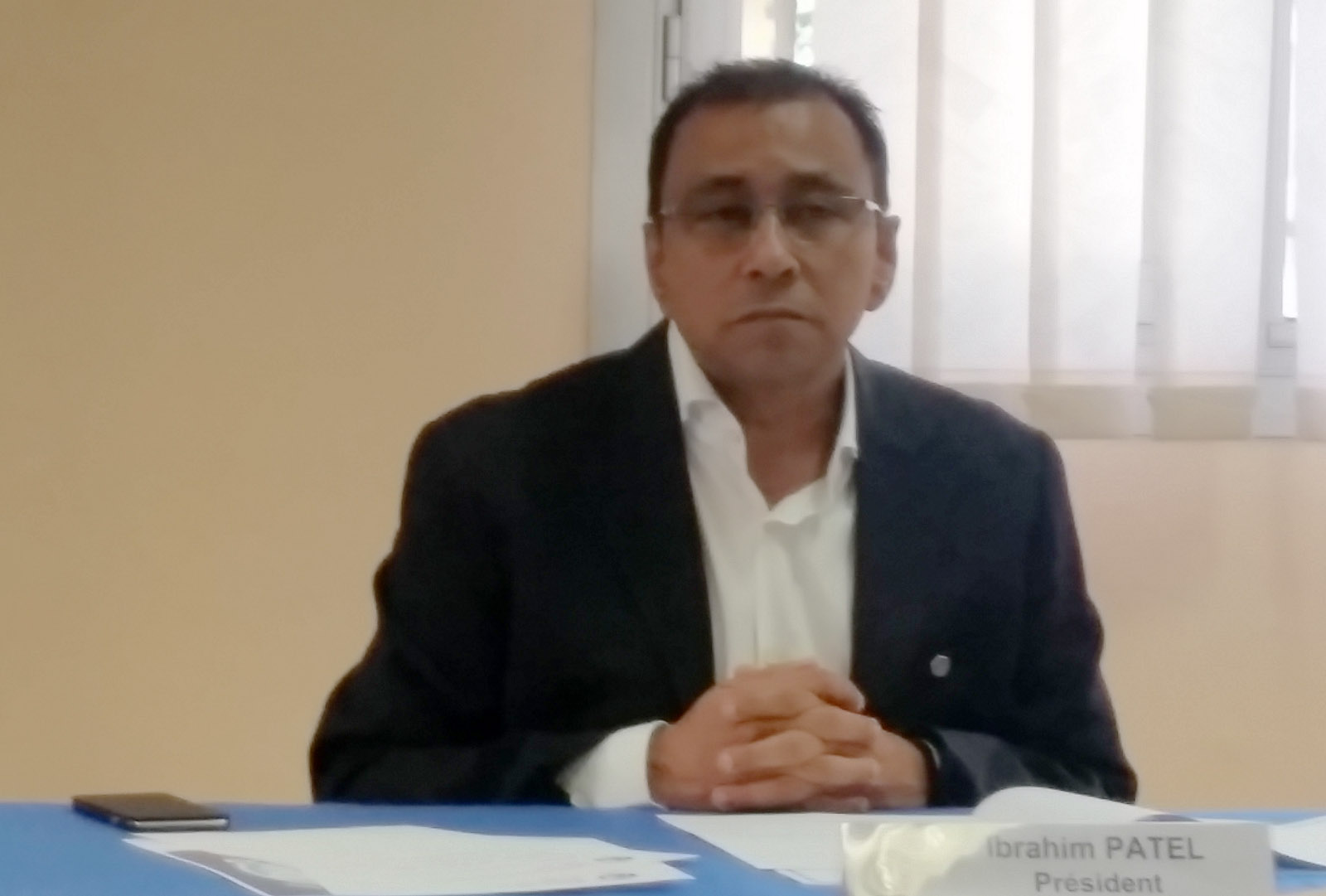 Il ne l’a pas encore confirmé, mais il n’y a aucun doute, Ibrahim Patel sera candidat à sa succession le 20 octobre