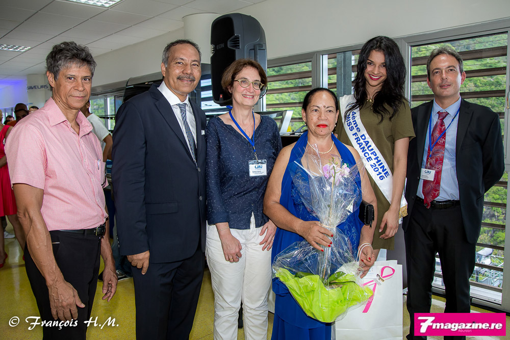69 médaillés d'honneur du travail au CHU