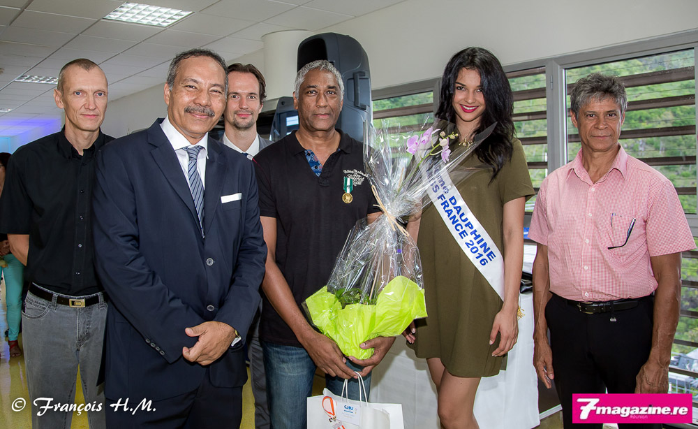 69 médaillés d'honneur du travail au CHU