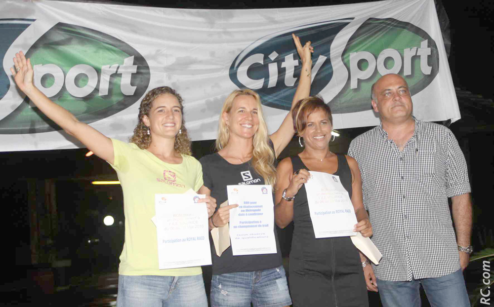 Elisabeth Legros, Anne-Cécile Delchini ( représentant Perrine Tramoni) , Marie-Dausy Piterboth et Christophe Babin, directeur général de City-Sport