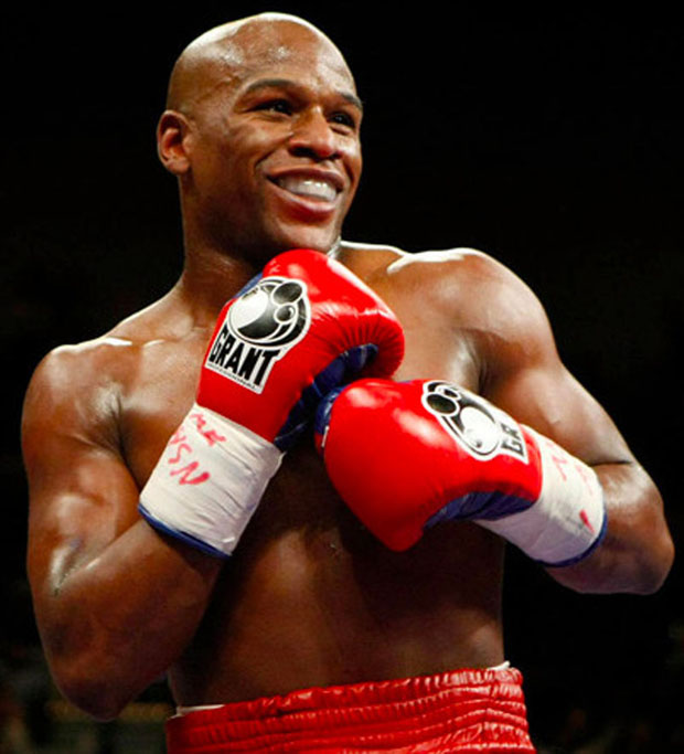 Il peut avoir le sourire Floyd Mayweather, c'est le sportif le mieux payé au monde loin devant tous les autres