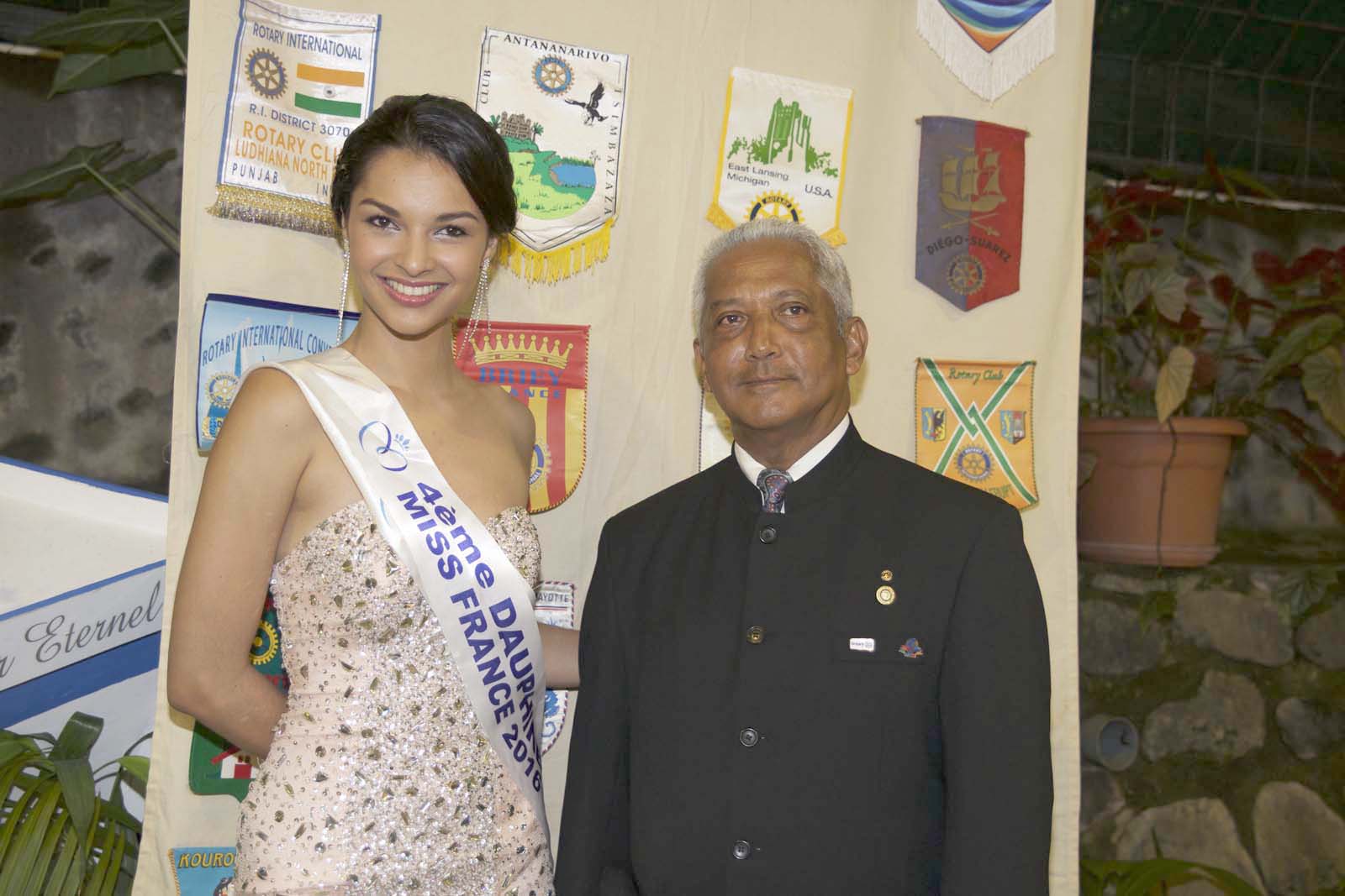 Rotary Club Saint-Pierre/Le Tampon<br>Dîner de gala avec Miss Réunion