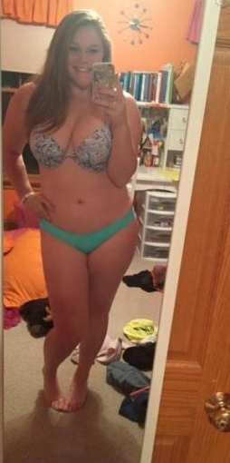 Une jeune Anglaise assume ses 100 kilos et fait le buzz