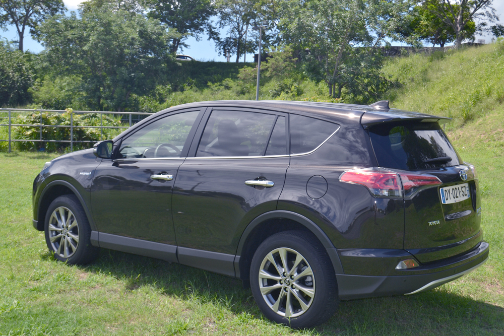 Toyota RAV4 Hybride<Br> Restylage et moteur écolo