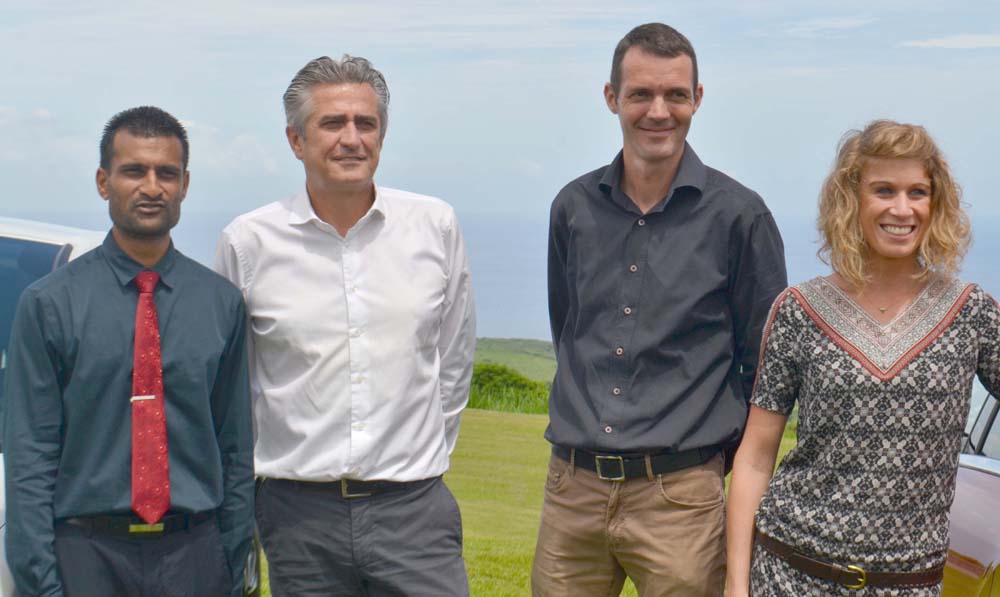 Johan Samy, chef de produit Citroën, Daniel Mackowiak, directeur de CFAO Motors, Jean-Pierre Passimourt, responsable marketing Citroën, et Edwige Engasser, chef de produit Citroën