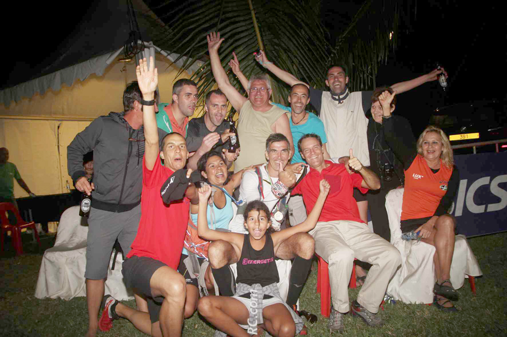 L'un des derniers arrivants, fêté comme il se doit. Albert d'Unienville était là pour l'accueillir ainsi qu'une partie de sa famille venue spécialement de métropole.