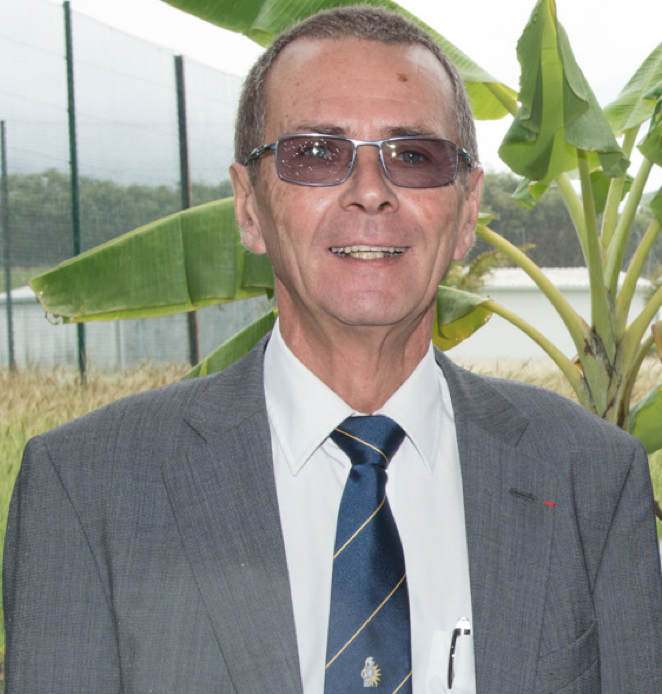 Bernard Salva, le seul promu au rang d'officier