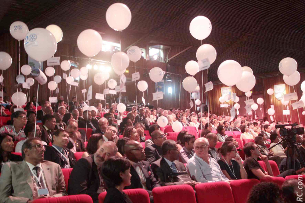 Le Théâtre Luc Donat du Tampon a accueilli la conférence du District 9220 du Rotary