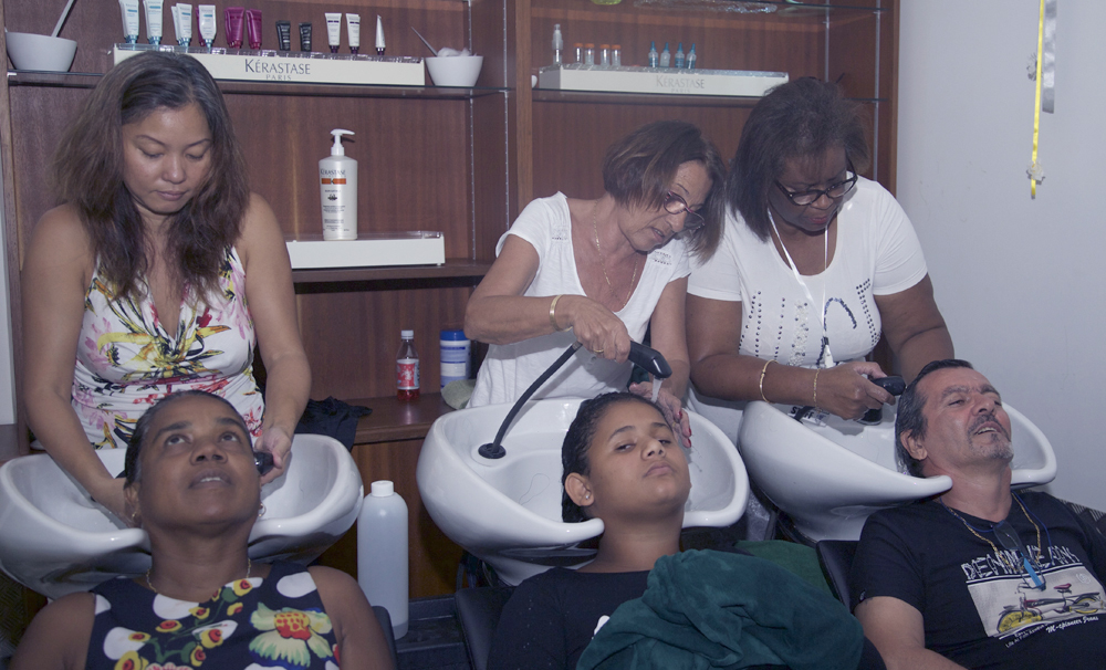 Coiffeurs solidaires<br>Et de quatre!