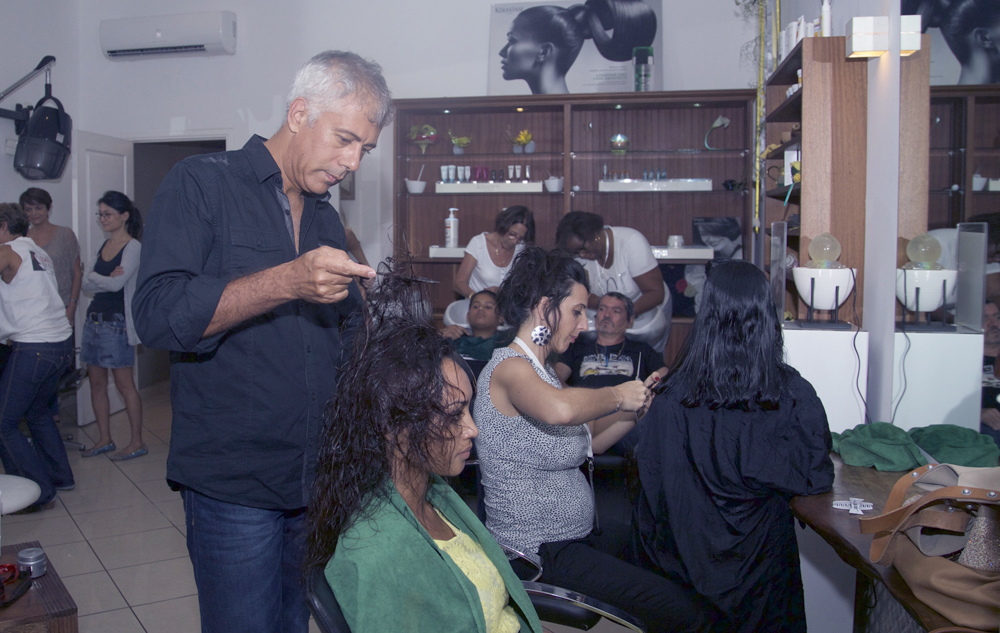 Coiffeurs solidaires<br>Et de quatre!