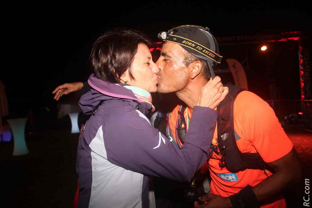 Alexandra Clain a terminé 2ème des 10 km. Un bisou pour son son mari Mico . Une semaine après, elle courait eu Suisse, pour l'une des manches de l'Ultra Trail World Tour.