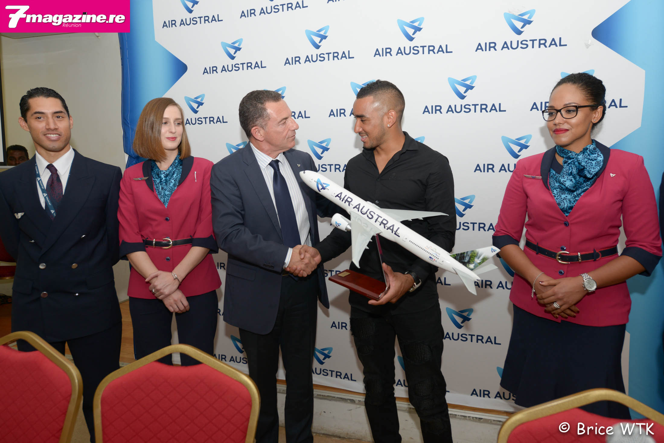 Dimitri Payet signe avec Air Austral