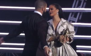 Drake et Rihanna en couple ?