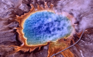 Un jeune homme dissous dans les eaux acides de Yellowstone