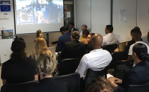 French Blue à la recherche de ses futurs hôtesses et stewards