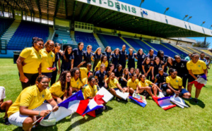 L'équipe de France féminine de football est arrivée à La Réunion