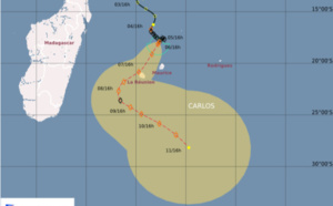 Carlos devrait passer à 15km de la Réunion mardi à 16h...