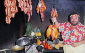 Carlos a risqué sa barbe pour La Réunion