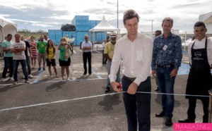 Poissonnerie fine au Port: produits de la mer en direct!