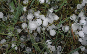 Pluie de grêle aux Makes