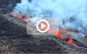 [VIDEO] Volcan : 7 fontaines de lave visibles et un cône en formation