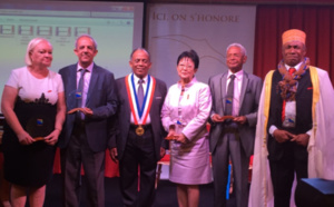 Citoyens d'honneur de St-Denis : Cinq personnages haut en couleur