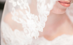 Millionnaire de 72 ans cherche future épouse de 30 ans, bon salaire assuré.