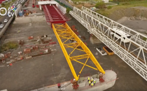 Le chantier du pont de la rivière des Galets