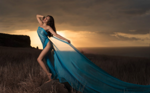 Shayna : gendarme ou hôtesse de l'air ?