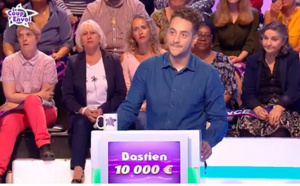 ▶️ Jean-Luc Reichmann rend hommage à Bastien Payet, le Réunionnais mort agressé à Reims