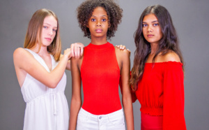 Maëlle, Camille et Swann, finalistes Elite Model Look Reunion Island en rouge et blanc