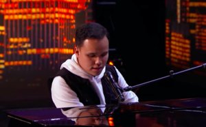 La vidéo qui bouleverse le monde entier