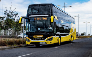 Voyager avec Car Jaune