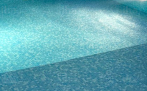 L'anniversaire dans la piscine en glace carbonique tourne au drame