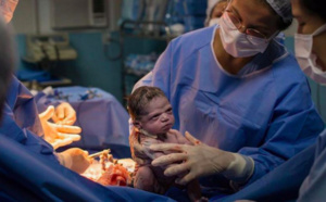 Tout juste née et un regard incroyable sur le monde