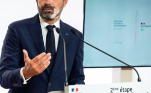  Mystère de la barbe blanche d'Edouard Philippe : une maladie en est la cause !