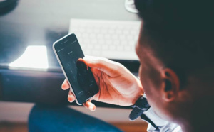 Le scandale de l'ex Miss devenue enseignante qui envoyait des photos d'elle nue à un élève