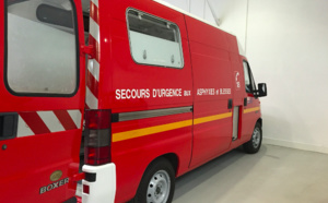 Il s'étouffe et meurt en avalant de travers