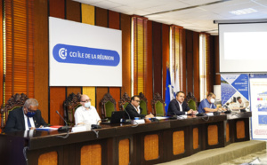 La Région et la CCI Réunion avec les commerçants de proximité